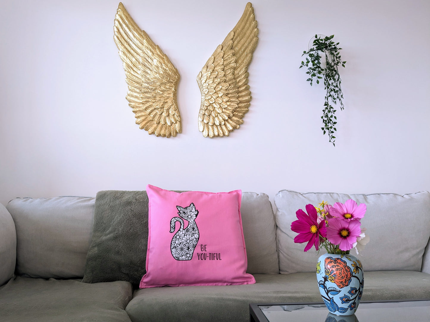 Kuddfodral/Pillow case BE-YOU-TIFUL for couch and bed