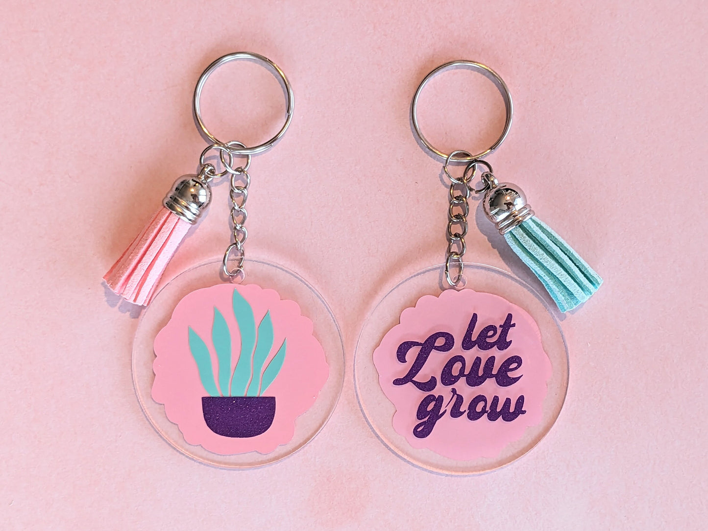 Nyckelring/keychain - "let Love grow"