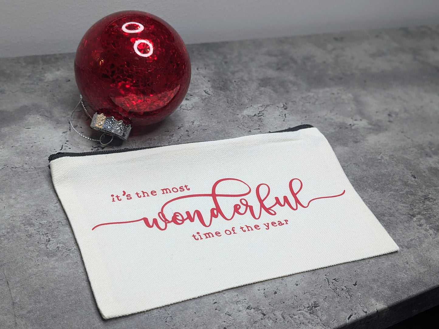 Necessär/Zipper bag "It's the most wonderful time of the year"