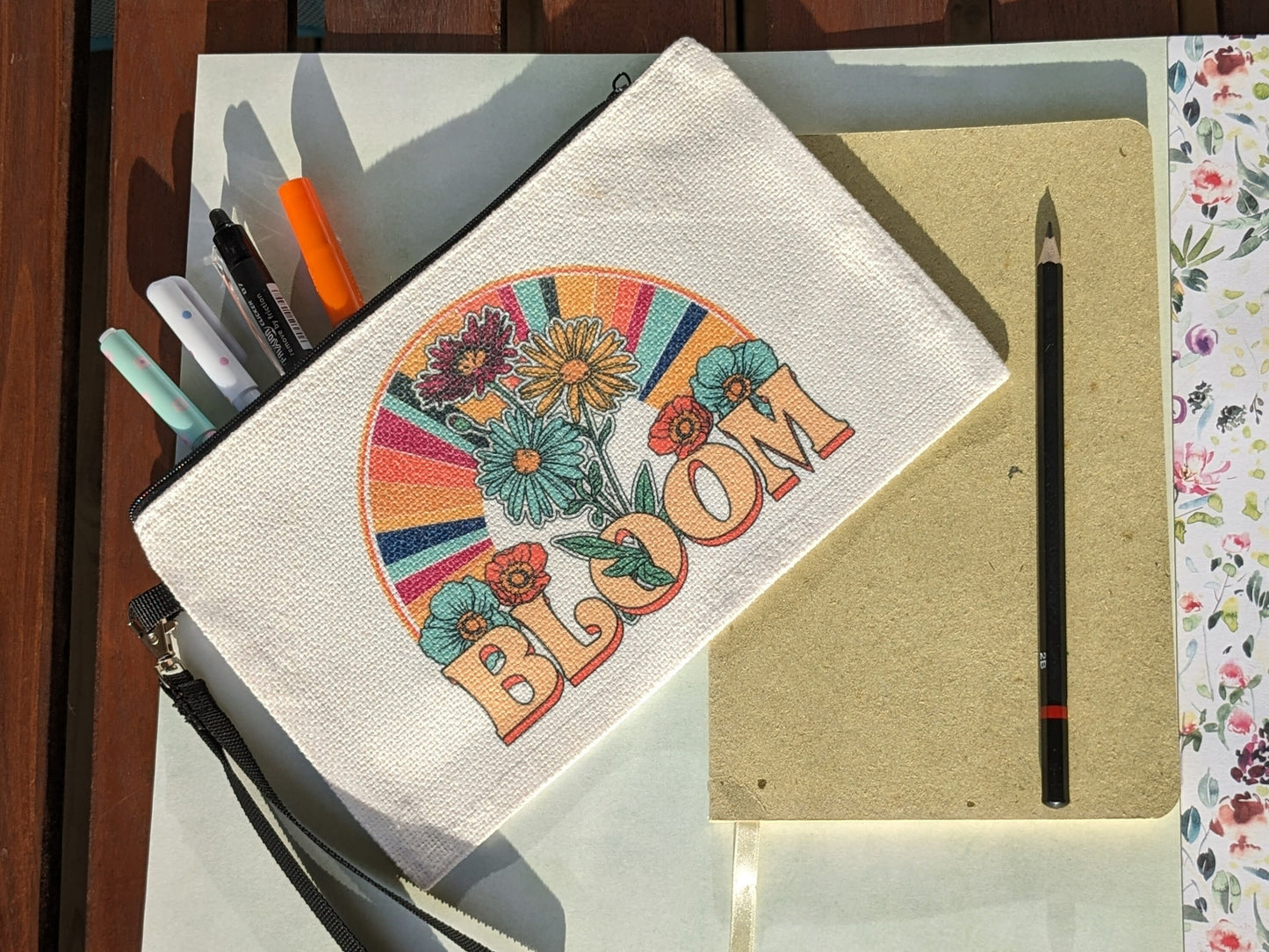 Necessär/Zipper bag "Bloom"