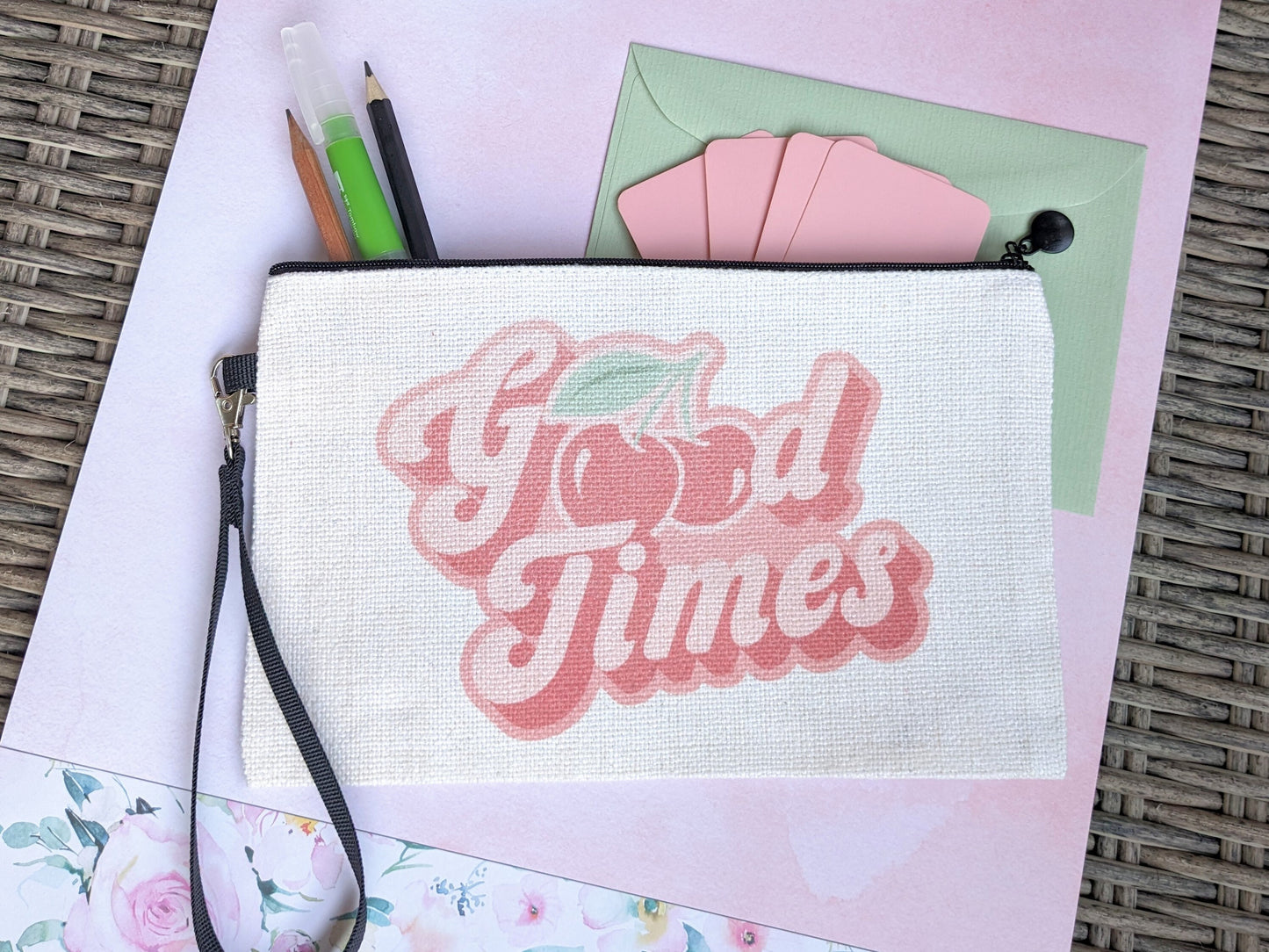 Necessär/Zipper bag "Good Times"