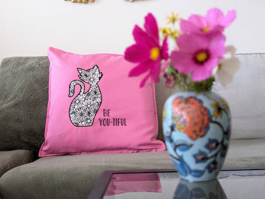 Kuddfodral/Pillow case BE-YOU-TIFUL for couch and bed