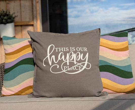 Kuddfodral/Pillow case This is our Happy Place